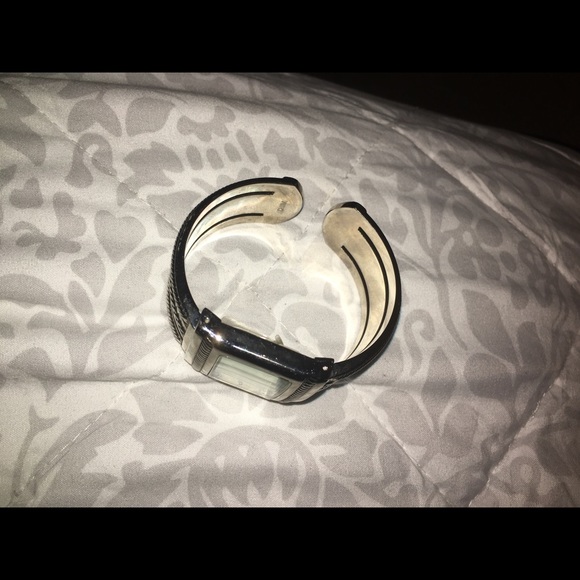 Watch - Picture 2 of 2